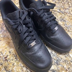 Mens Size 12 Black Nike Air Force 1